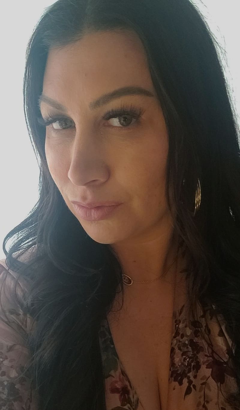 Amanda Strey, owner and independent stylist at AT.hair & co.